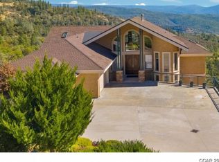 951 Sandalwood Dr, Murphys, CA