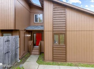 1806 Bellevue Loop, Anchorage, AK 99515