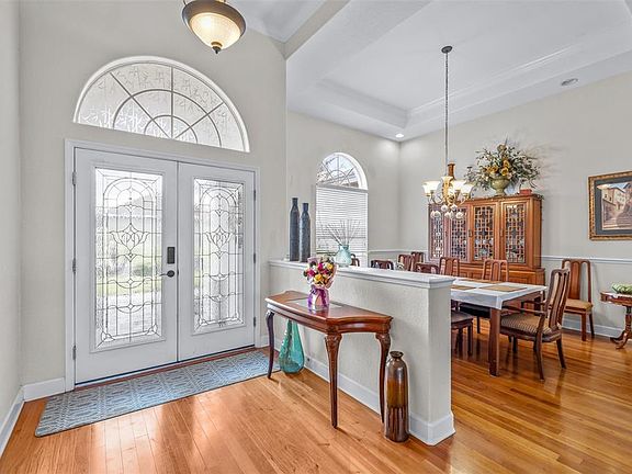 3rd image of 6798 HARTSWORTH DRIVE