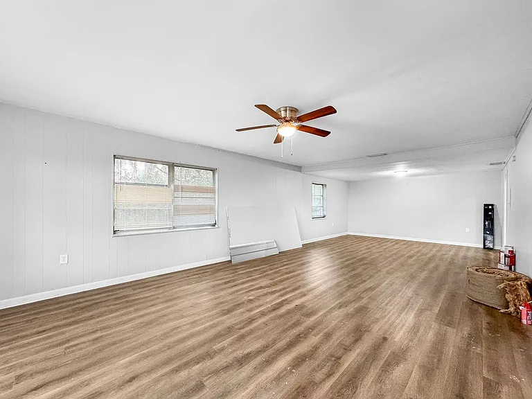 1510 S Miller Rd — Photo 12