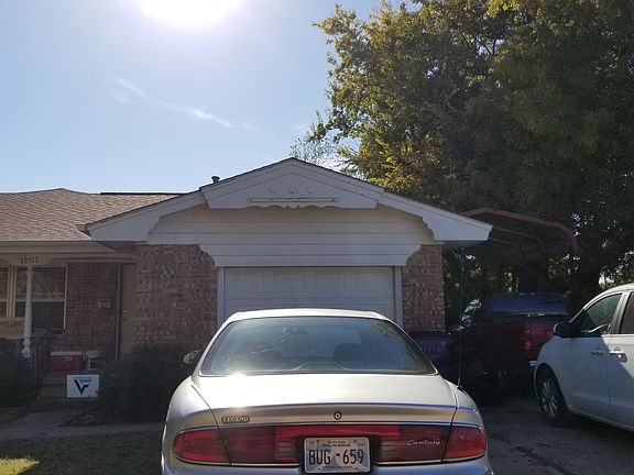 2nd image of 1203 Lynnwood Ave