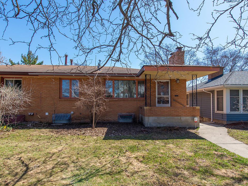 Open 5/4 4-6PM & 5/5 12-2PM!