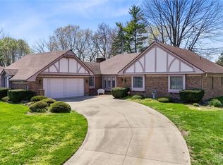 63 Beacon Hill Dr, Dayton, OH 45440