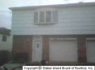 419 Ridgewood Ave, Staten Island, NY 10312