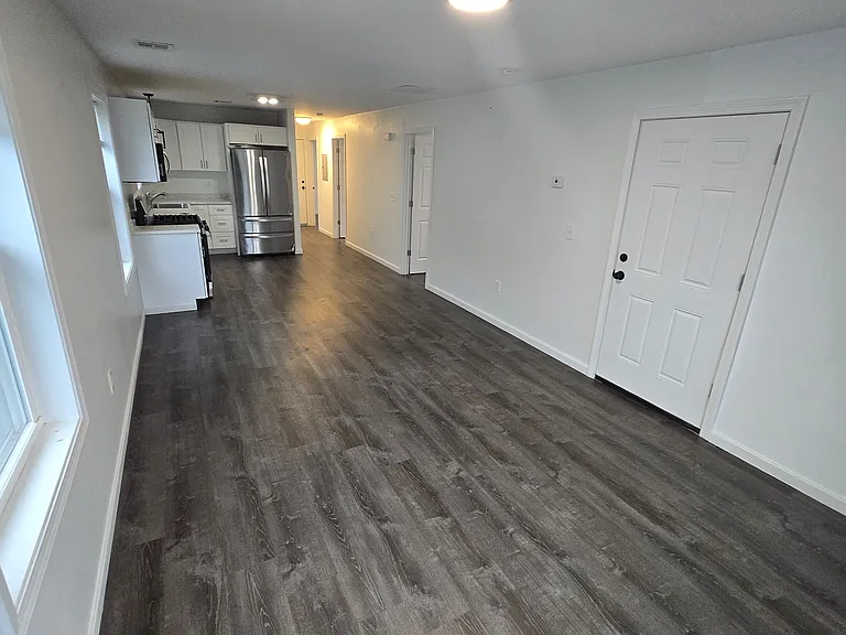 3 1/2 Baltimore St #2 — Photo 4