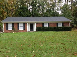 1400 Pepper Hill Rd, Greensboro, NC 27407