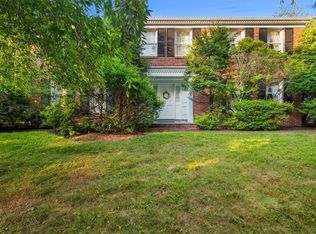 107 Riding Trail Ln, Pittsburgh, PA 15215