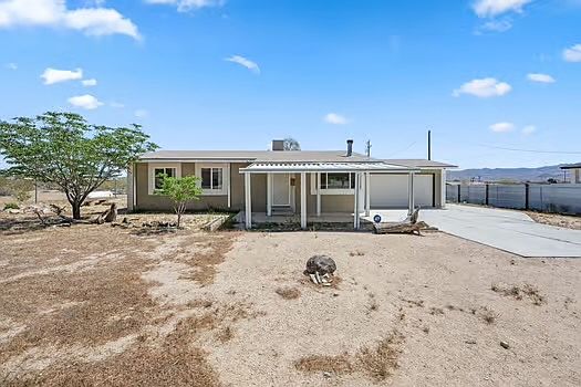 3rd image of 4807 Avenida La Espana Daga