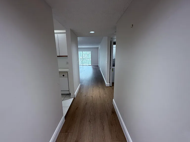 800 SW 125th Way #308O — Photo 2