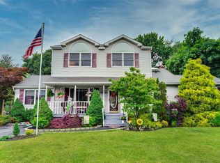 171 Sterling St, Pt Jefferson Station, NY 11776