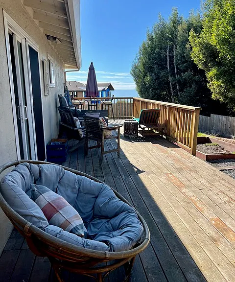 425 Coates Dr — Photo 5