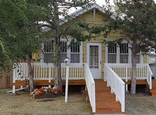 1918 Washington Ave, Hot Springs, SD 57747