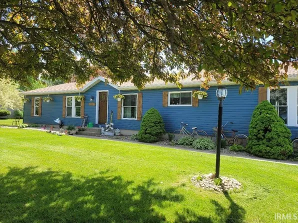 1911 Miami Dr, Warsaw, IN 46580