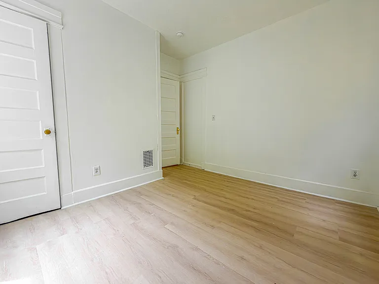 445 Dixwell Ave #1 — Photo 13