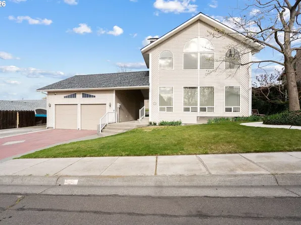 325 SE 9th Dr, Hermiston, OR 97838