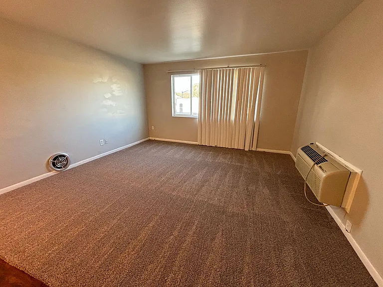 2640 W 3800 S — Photo 10
