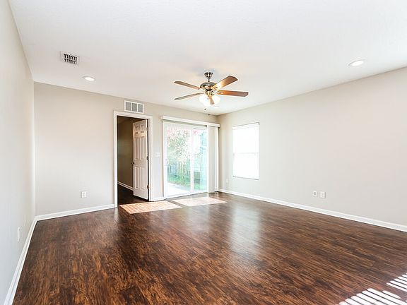 4th image of 8200 Highfield Ave