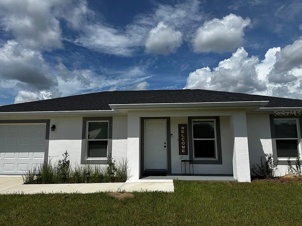 3 bed, 2.0 bath, 1130 sqft, $1,650 — Photo 1