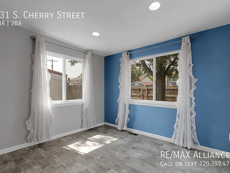 231 S Cherry St — Photo 17