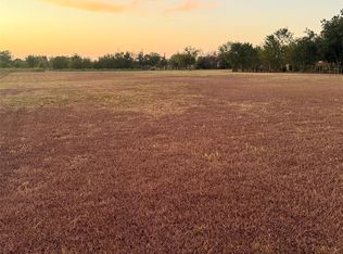 2206 Sandra Ln, Webberville, TX 78653