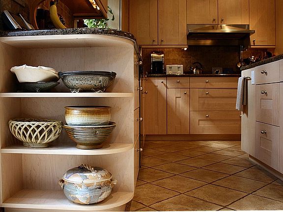 Built In Shelves