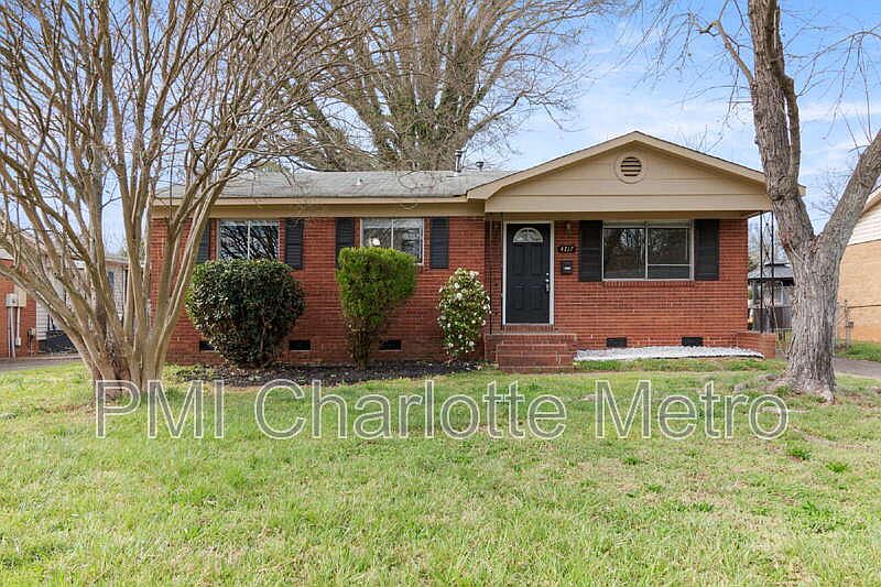 1st image of 4717 Monmouth Dr