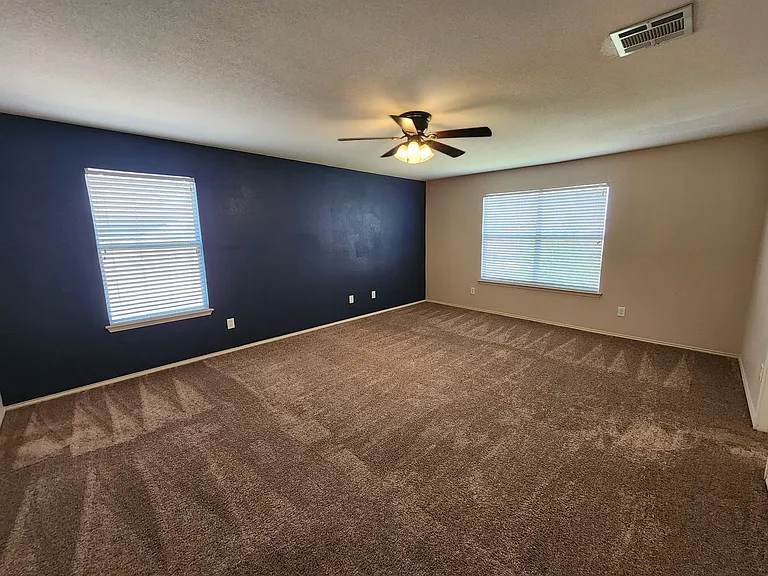 5709 Valley Stream Way — Photo 17