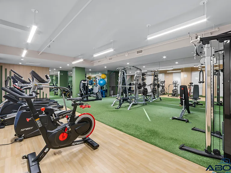 100 Lenox Rd #6H — Photo 16