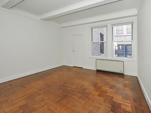 5th image of 1133 Park Ave APT 14E