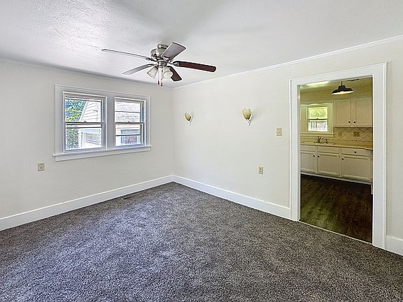 5th image of 1843 24th Ave