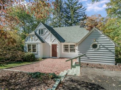 43 Hilltop Trl, Sparta, NJ, 07871