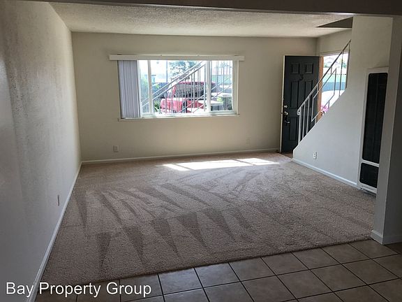 5th image of 21063 Royal Ave APT 3