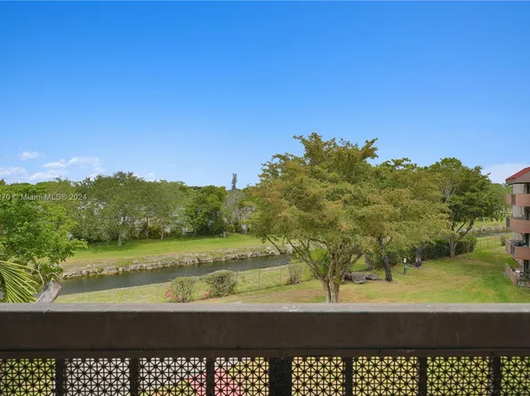 5800 SW 127th Ave APT 2415, Miami, FL 33183