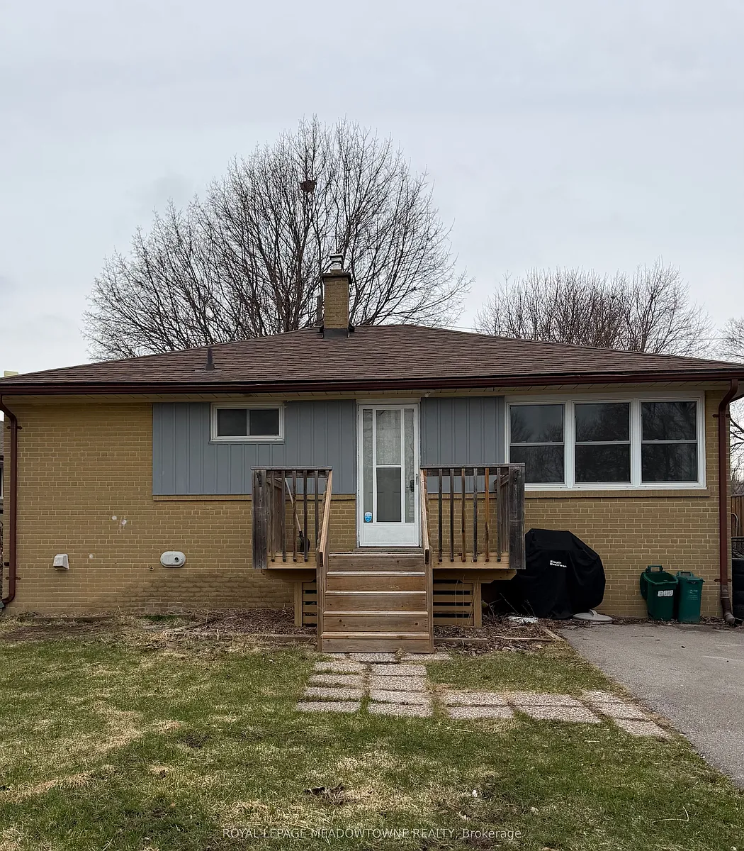 Building Photo - 169 Longfield Rd