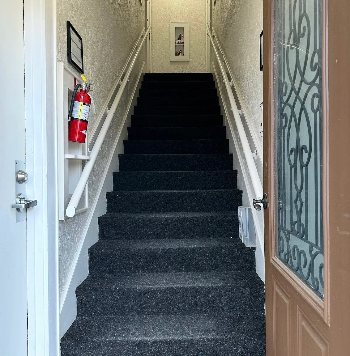 2 bed, 520 sqft, $1,200 — Photo 2