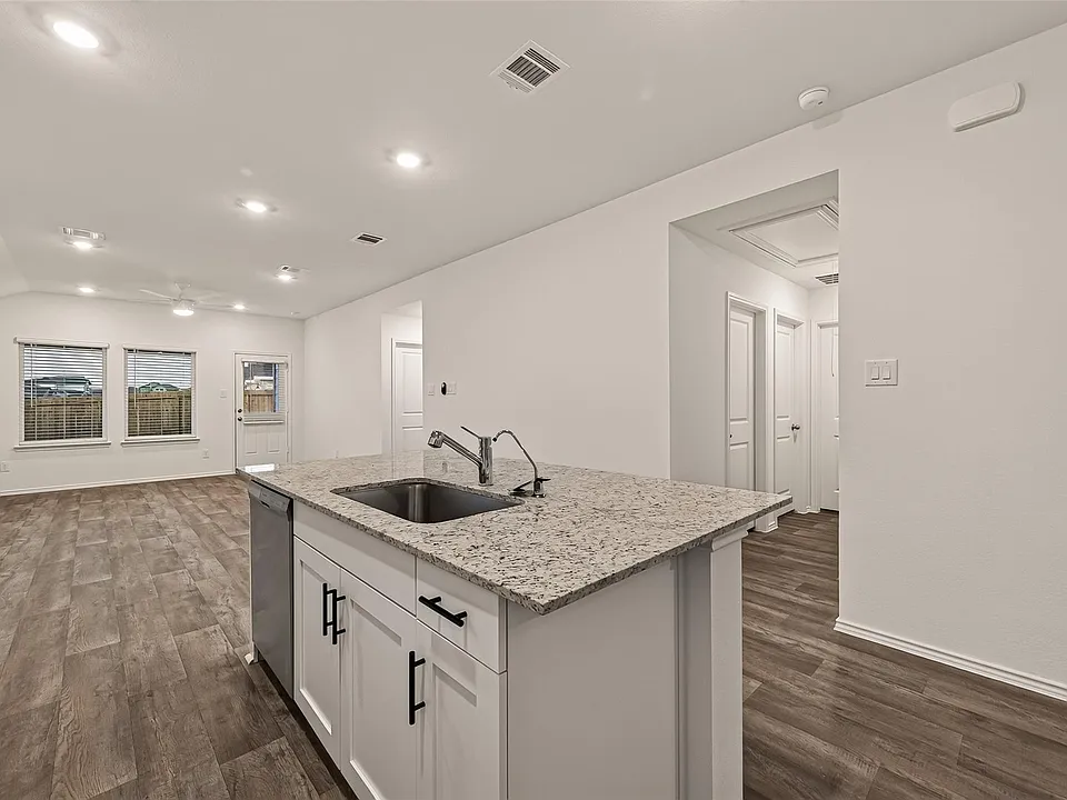 31218 Carmelas Landing Dr