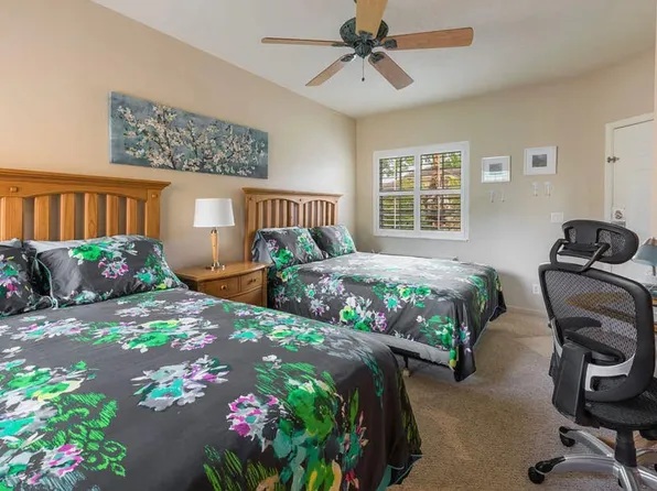 8376 Mulligan Cir, Pt Saint Lucie, FL 34986