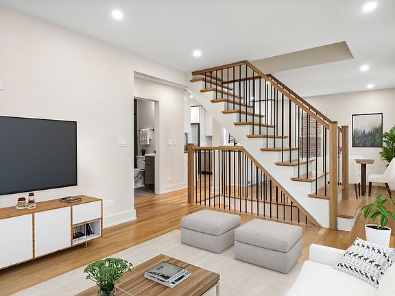 3rd image of 7624 W Summerdale Ave