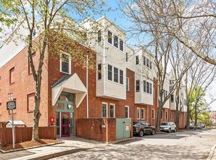 217 Thorndike St APT 103, Cambridge, MA 02141