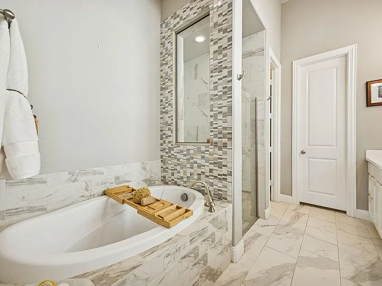 950 Gentle Knoll Ln — Photo 22