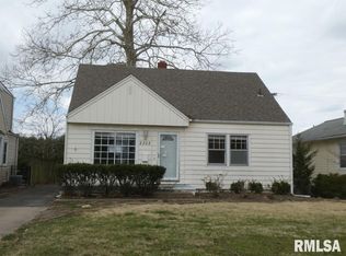 2305 S State St, Springfield, IL 62704