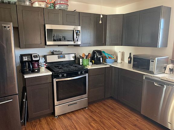 4th image of 83 Hanson Ln