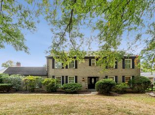 8300 Bells Mill Rd, Rockville, MD 20854