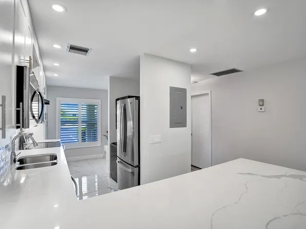 1150 Boxwood Drive #101, Delray Beach, FL 33445