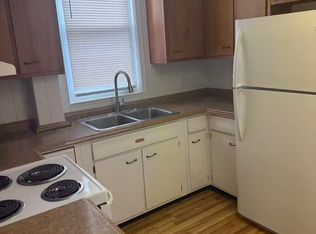 1644 Broad St APT B1, Cranston, RI 02905