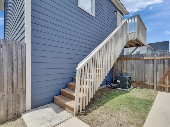 371 Ferrule Dr #B, Kyle, TX 78640
