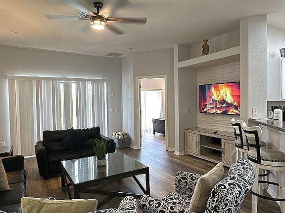 5th image of 16612 Caribbean Breeze Way