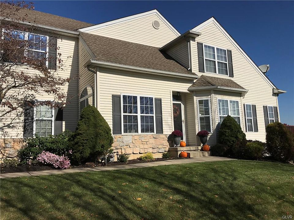 1st image of 1 Cobblestone Dr