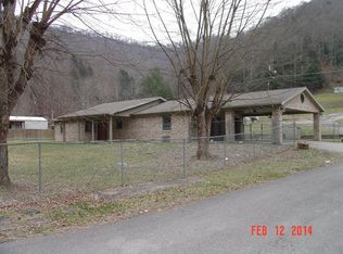 32 Reva Saylor Ln, Arjay, KY 40902