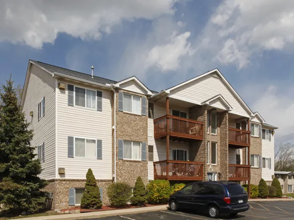 Huron River Wayne, 3670 S John Hix Rd APT 13, Wayne, MI 48184